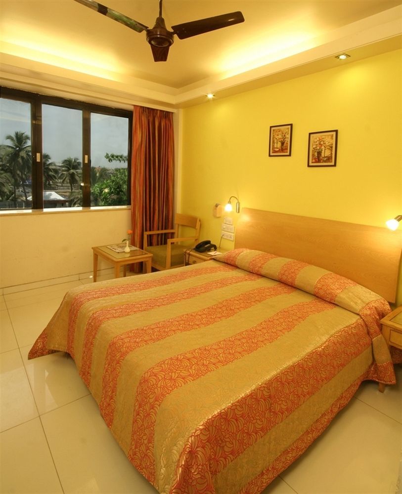 Citizen Hotel Mumbai Bagian luar foto