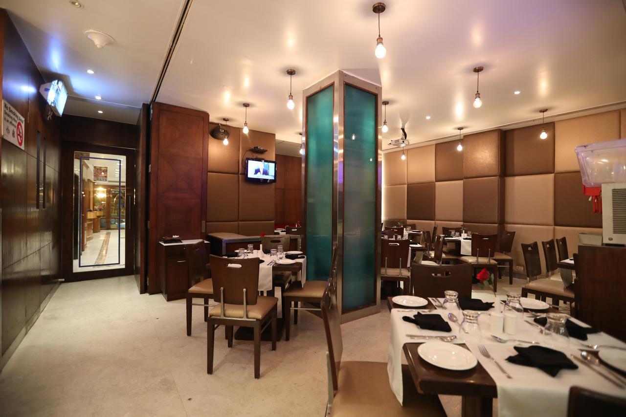 Citizen Hotel Mumbai Bagian luar foto