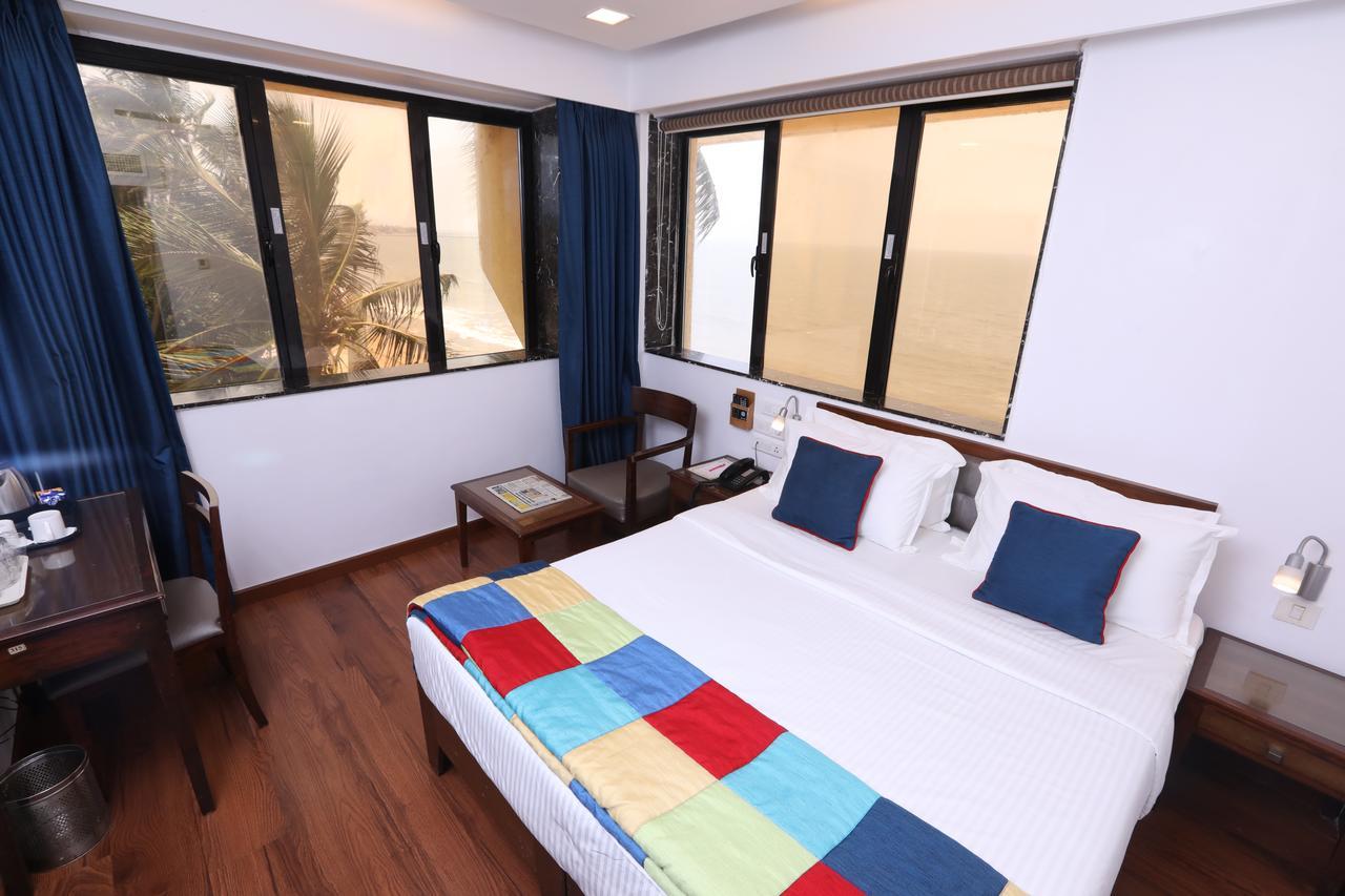 Citizen Hotel Mumbai Bagian luar foto